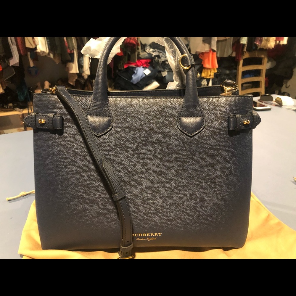 Burberry Medium Banner